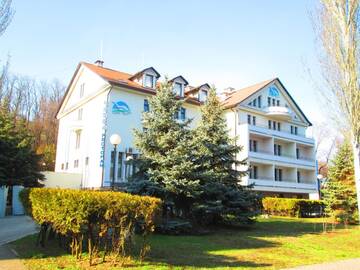 Отель Hotel Chayka Мариуполь